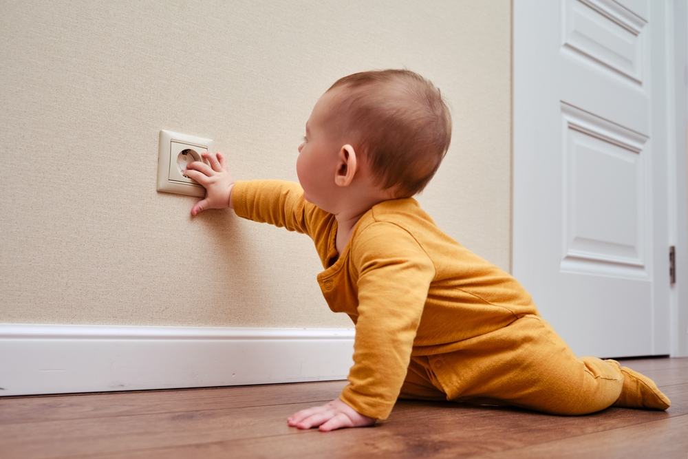 https://www.eurokidsindia.com/blog/wp-content/uploads/2023/03/baby-proofing-your-house.jpg