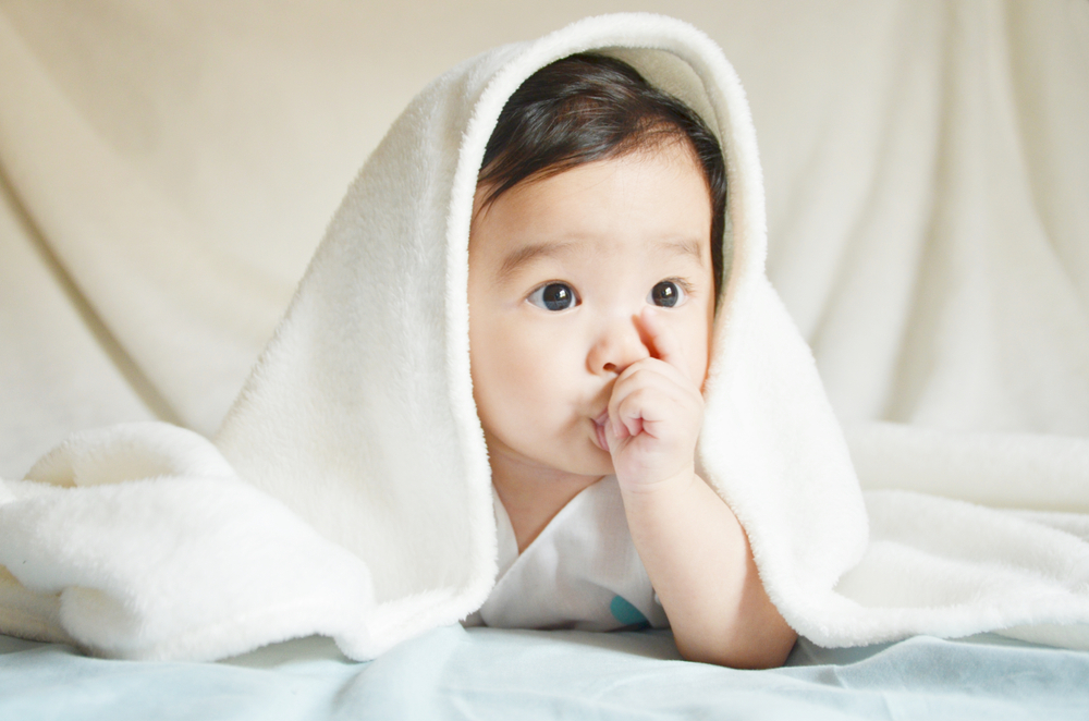 How to Help Your Kid Kick the Thumb-Sucking Habit