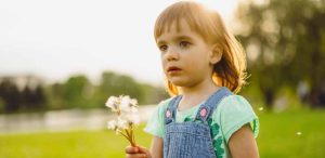 lae-bloomer-child