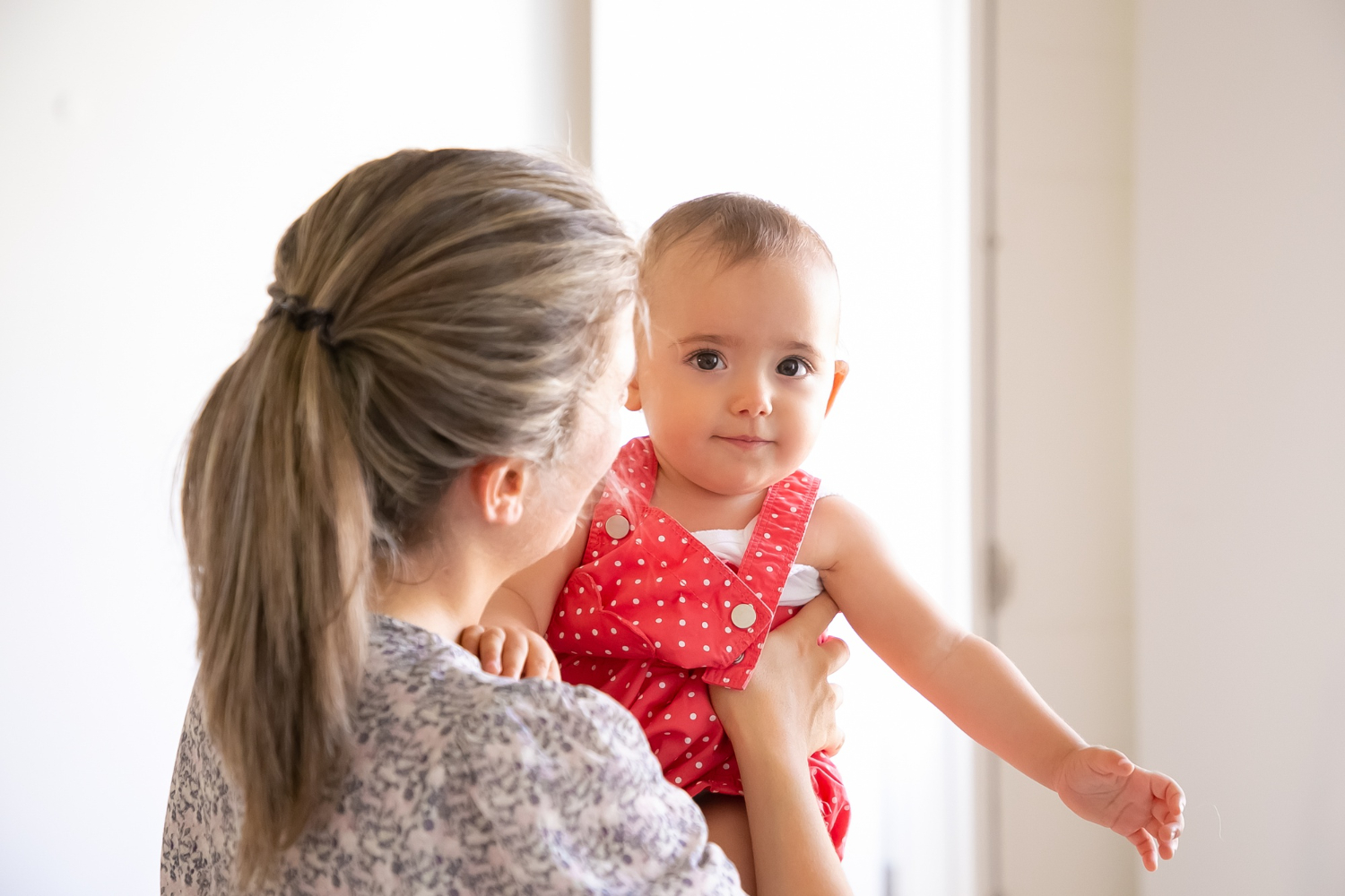 10 Effective Ways to Discipline Your 1-Year-Old