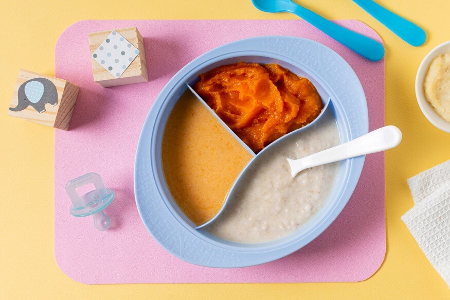 Introducing Solid Foods to Your Baby: Sensory Adventure & Milestone