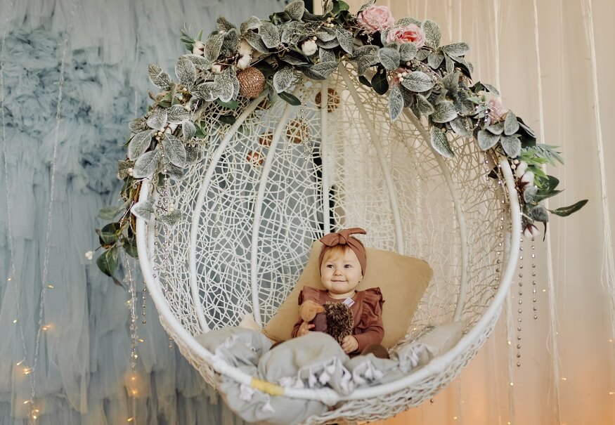Best 1st Birthday Photoshoot At Home Ideas, Themes, Props For Boy or Girl -  The Confused Millennial