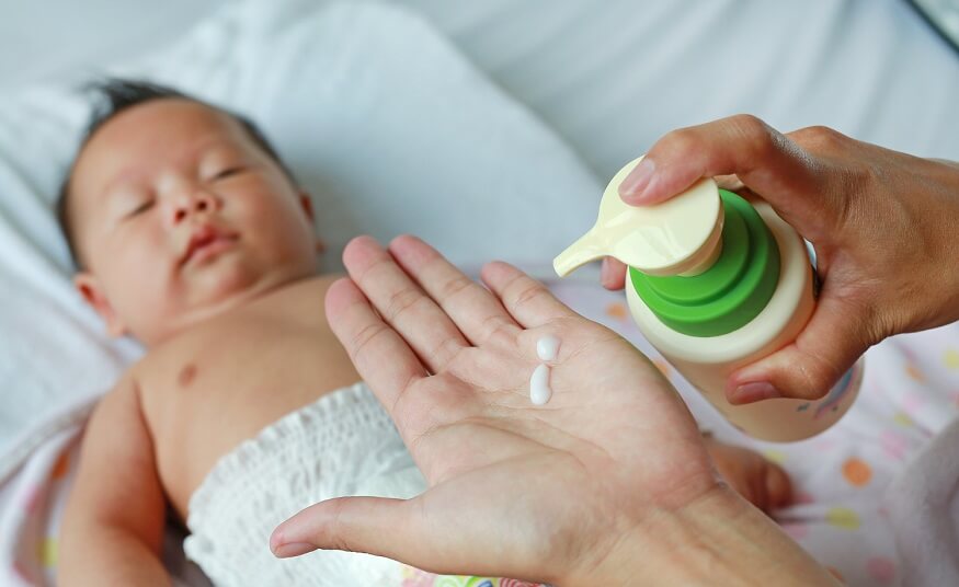 Effective Tips to Safeguard Kids' Skin from Dryness and Keep it Healthy