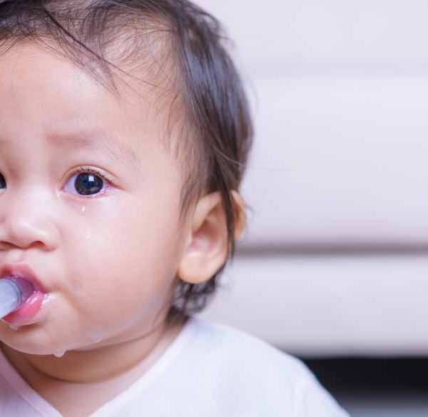 baby-spitting-out