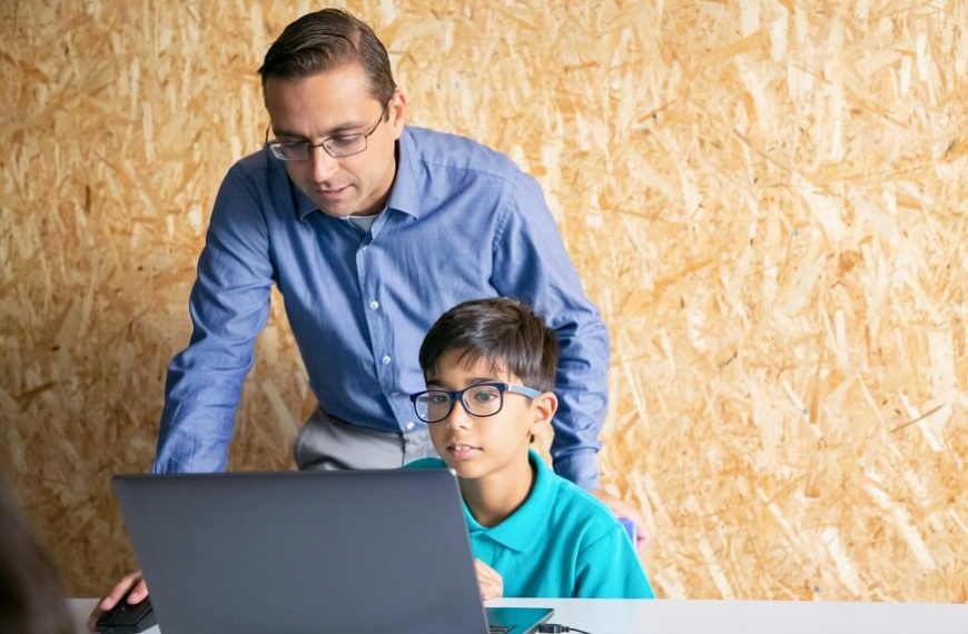 A Beginner's Guide to Hiring a Tutor