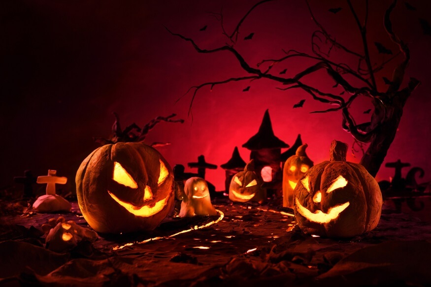 The History of Halloween and Why We Celebrate October 31