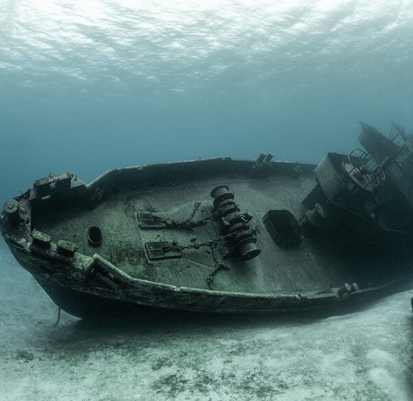 discovering-titanic-underwater-archeology-adventures