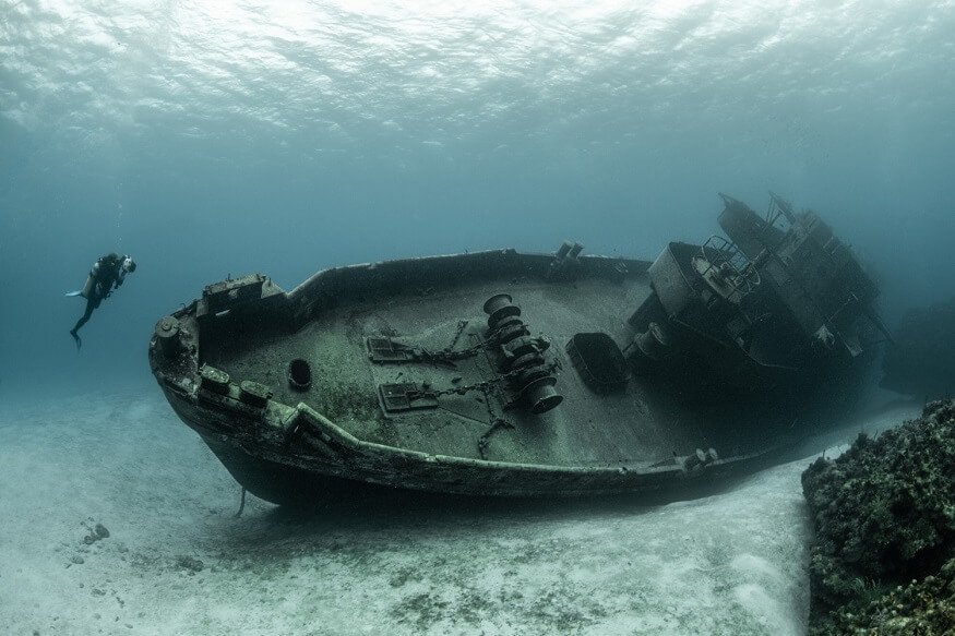 discovering-titanic-underwater-archeology-adventures
