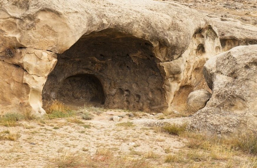 exploring-caves