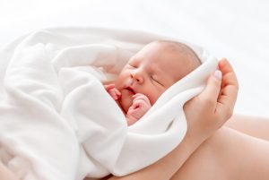 miracles-of-life-newborns-first-day