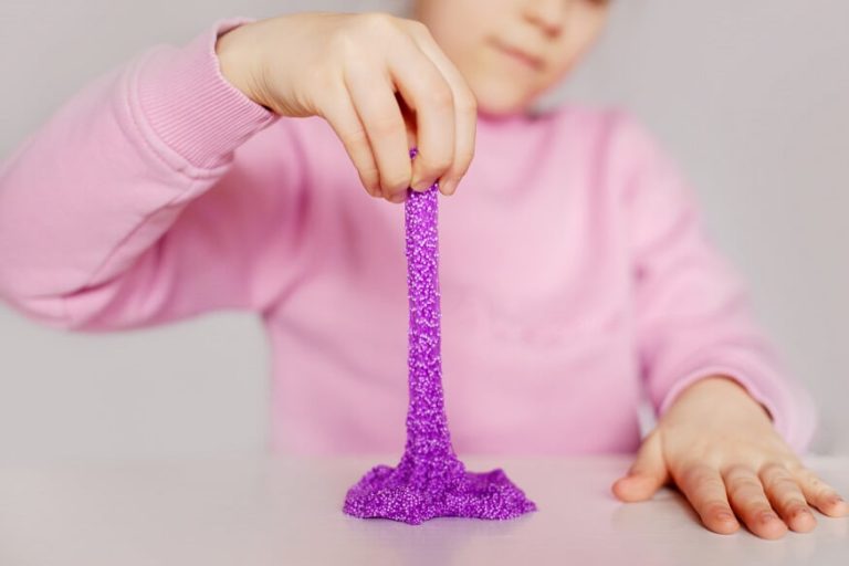 sparkling-slime-step-by-step-guide