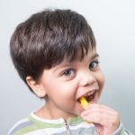 symptoms-of-teething-with-toddlers