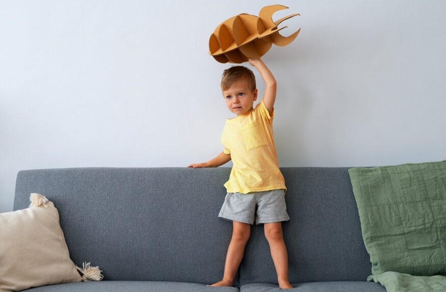 What Causes Toddlers to Engage in Throwing Behaviours and How Can It Be Prevented