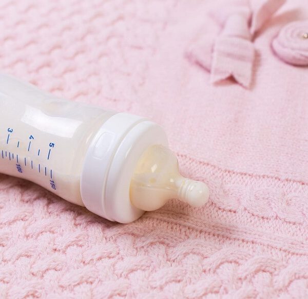 baby-bottle-proppers