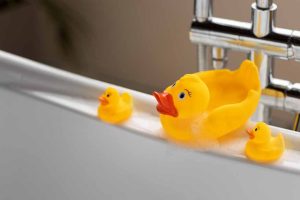 childrens-bath-toys