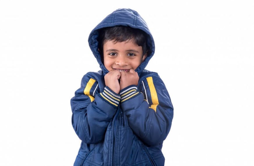 keeping-your-child-warm-this-winter
