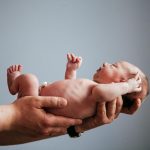 newborn-play-guide