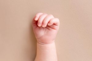 small-hands-have-great-potential-palmer-grasp