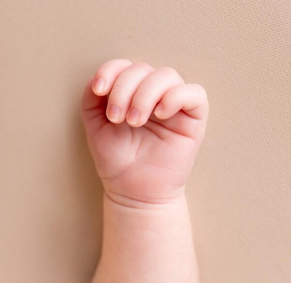 small-hands-have-great-potential-palmer-grasp