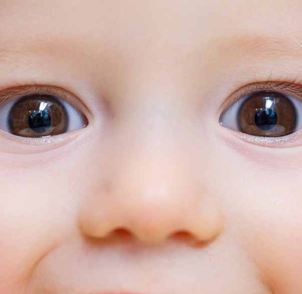 babies-eye-colour-change