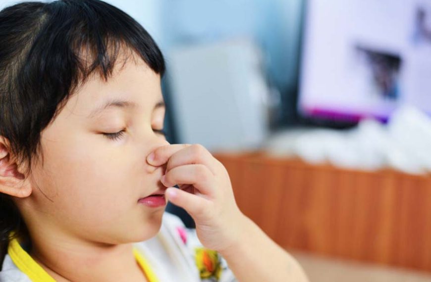 child-picking-nose