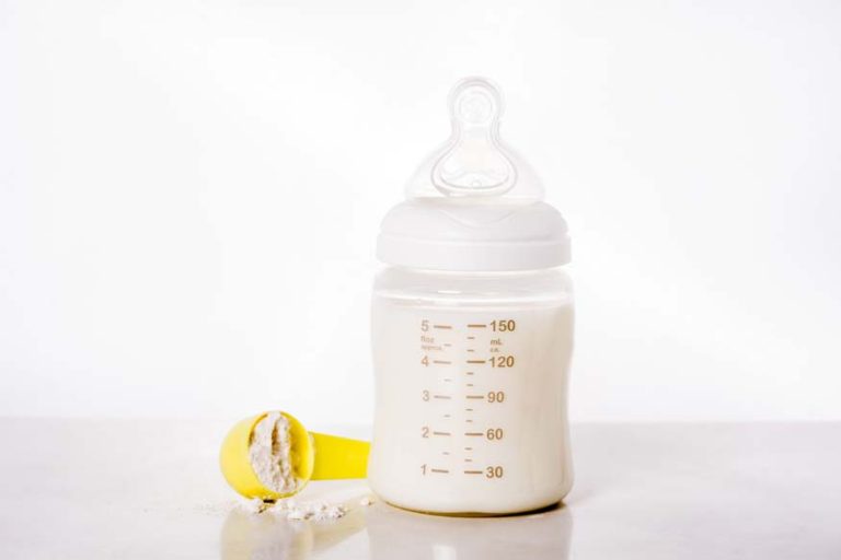 newborn-colostrum