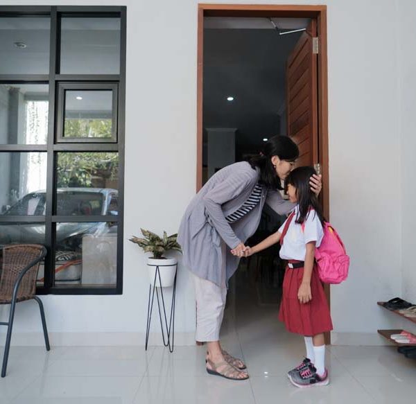 Boosting your confidence as you drop your child off at preschool for the first time: 7 helpful strategies