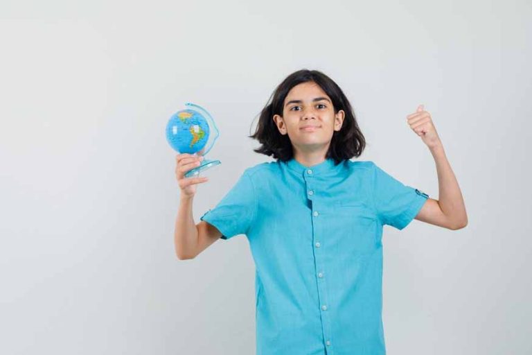 globe-in-classroom