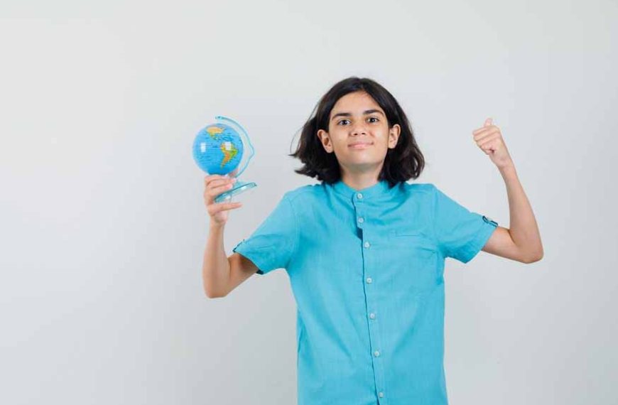 globe-in-classroom