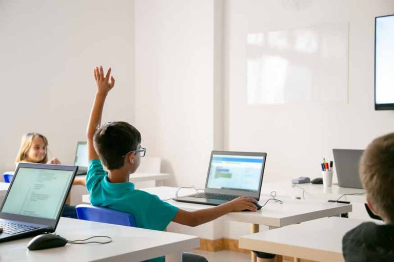 use-technology-in-a-preschool-classroom