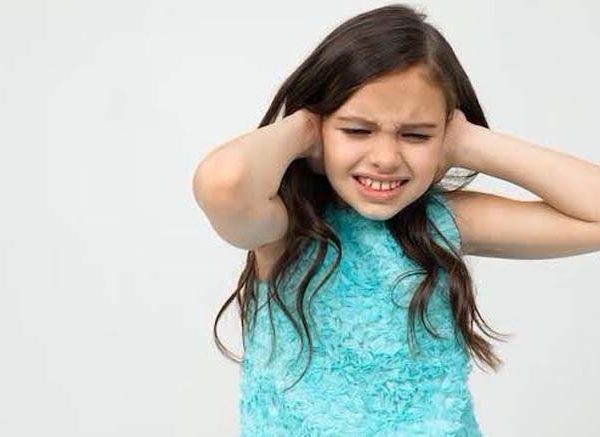 Swimmer’s Ear (Otitis Externa) : Symptoms & Treatments