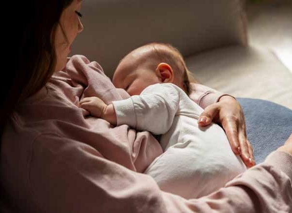 Signs and Prevention of Overfeeding in Babies