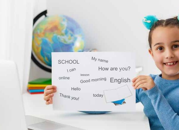 Past Simple Sentences for Kids with Examples