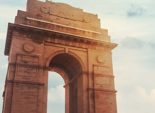 Essay On India Gate in English for Classes 1-3 10 Lines, Short & Long Paragraph