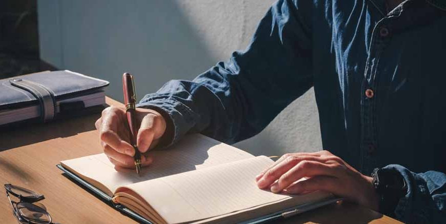 Essay On Kalpana Chawla (in English) for Classes 1, 2 & 3 10 Lines, Short & Long Paragraph