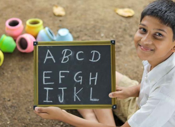 How Bilingual or Hindi-English Preschools Help Children Learn Faster