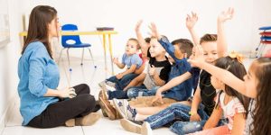 How to Decide Between a Chain Preschool and a Local Preschool