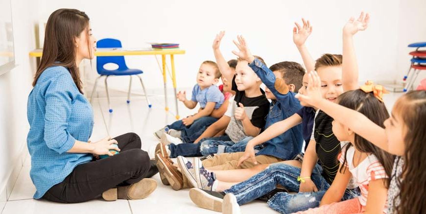 How to Decide Between a Chain Preschool and a Local Preschool